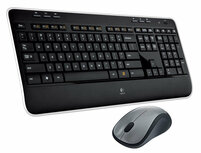 DT Logitech MK520 Zwart draadloos Retail Met een toetsenbord van normaal formaat met geronde toetsen, een ergonomische, speciaal gevormde lasermuis en batterijen die lang meegaat. Met een toetsenbord DT Logitech MK520 Zwart draadloos Retail Met een toetsenbord van normaal formaat met geronde toetsen, een ergonomische, speciaal gevormde lasermuis en batterijen die lang meegaat. Met een toetsenbord